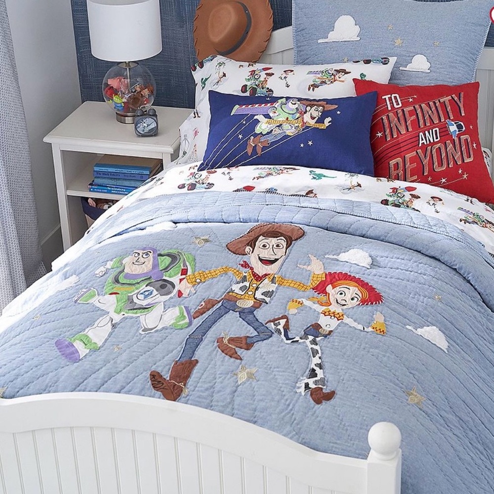 Pottery barn, Toy story bedding set